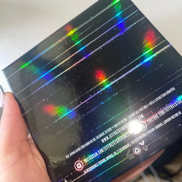 Jeffree Star x Shane Dawson mini controversy pressed pigment palette - Picture 3 of 3